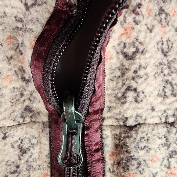 Lululemon Reversible  Scuba Hoodie Classic Remix Burgundy/Pink Pattern 2in1 - Picture 6 of 14